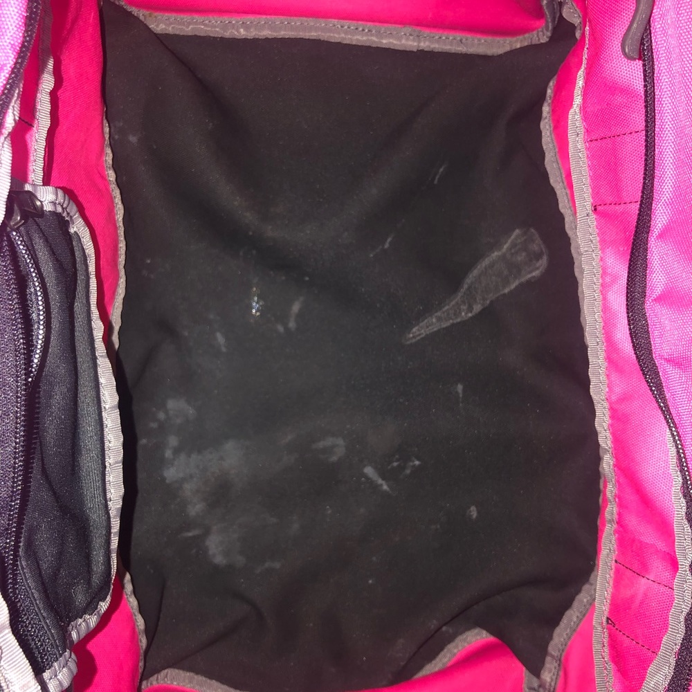 Under Armour Duffle Bag - Picture 3 of 4